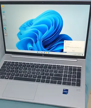 New Laptop HP EliteBook 655 G9 16GB Intel Core i5 SSD 512GB