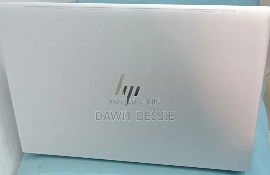 New Laptop HP EliteBook 655 G9 16GB Intel Core i5 SSD 512GB