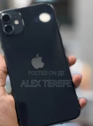 New Apple iPhone 11 128 GB Black