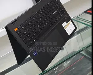 New Laptop Asus VivoBook 15 X505BA 16GB Intel Core i9 SSD 1T