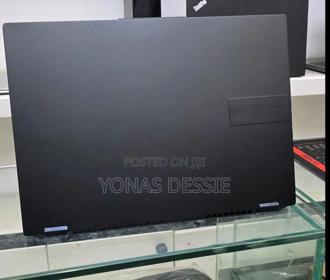 New Laptop Asus VivoBook 15 X505BA 16GB Intel Core i9 SSD 1T