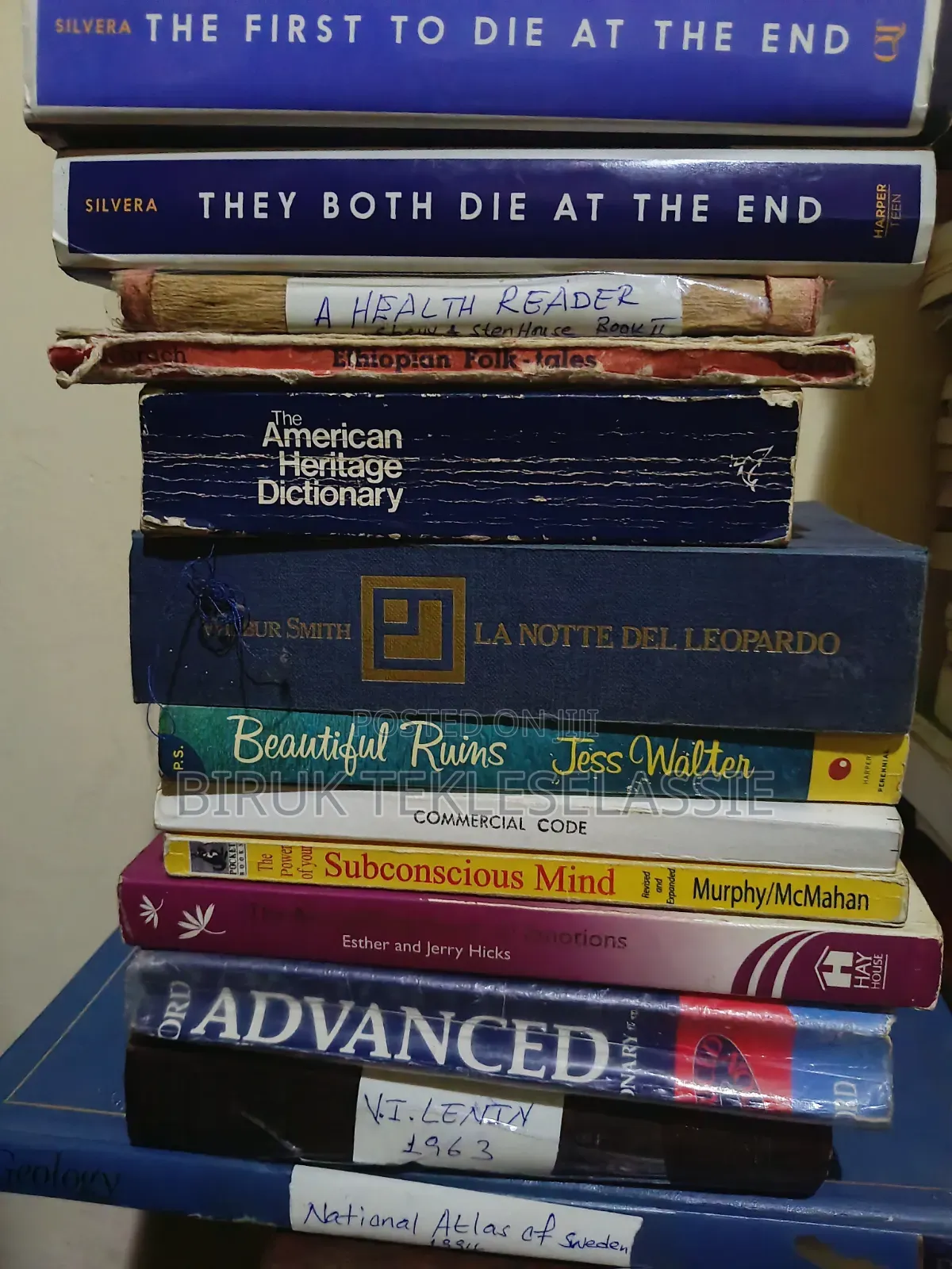 Different Books የተለያዩ መፅሃፍት (ሁሉንም ለሚወስድ ብቻ)