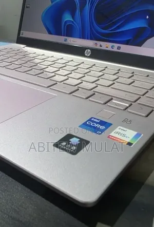 New Laptop HP Pavilion 14 16GB Intel Core i7 SSD 512GB