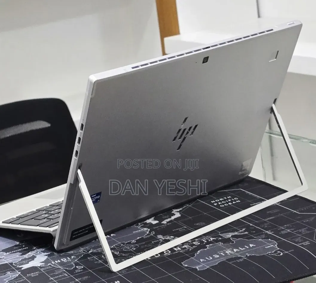 New Laptop HP Elite X2 G8 16GB Intel Core i7 SSD 512GB