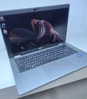 New Laptop Dell 8GB Intel Core i5 SSD 256GB