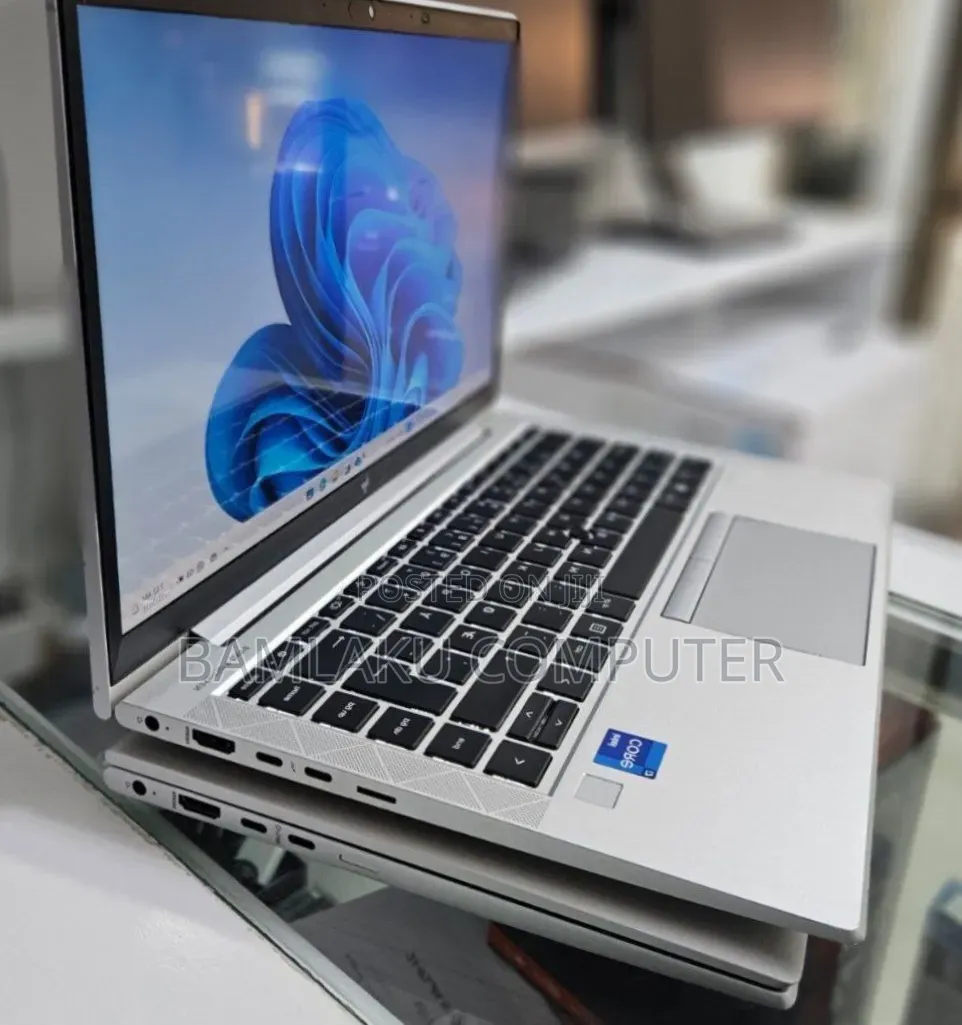 New Laptop HP EliteBook 840 G8 16GB Intel Core i7 SSD 512GB