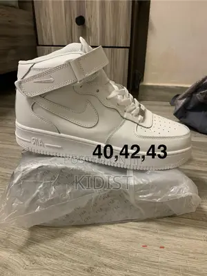 Nike Air Force 1 Mid