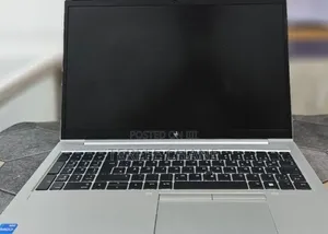 New Laptop HP ZBook Firefly G8 16GB Intel Core i7 SSD 512GB