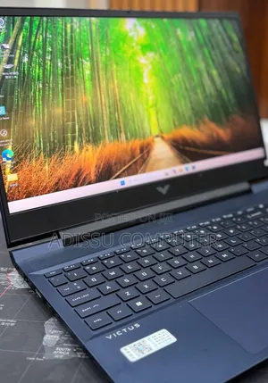 New Laptop HP Victus 16 16GB Intel Core i7 SSD 512GB