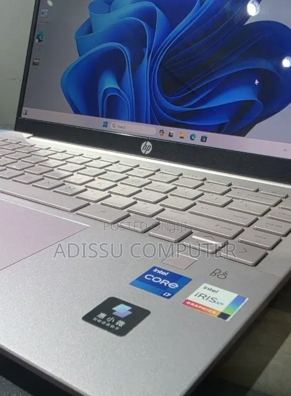 New Laptop HP Pavilion 15 16GB Intel Core i7 SSD 512GB