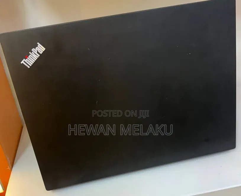 New Laptop Lenovo 8GB Intel Core i7 SSD 512GB