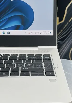 New Laptop HP EliteBook 840 G5 16GB Intel Core i5 SSD 512GB