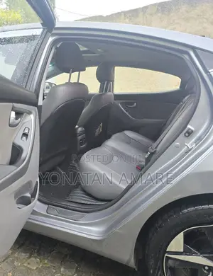 Hyundai Avante 2015 Gray