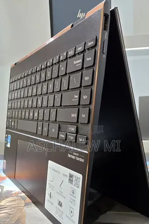 New Laptop Asus Zenbook 14 16GB Intel Core i7 SSD 512GB