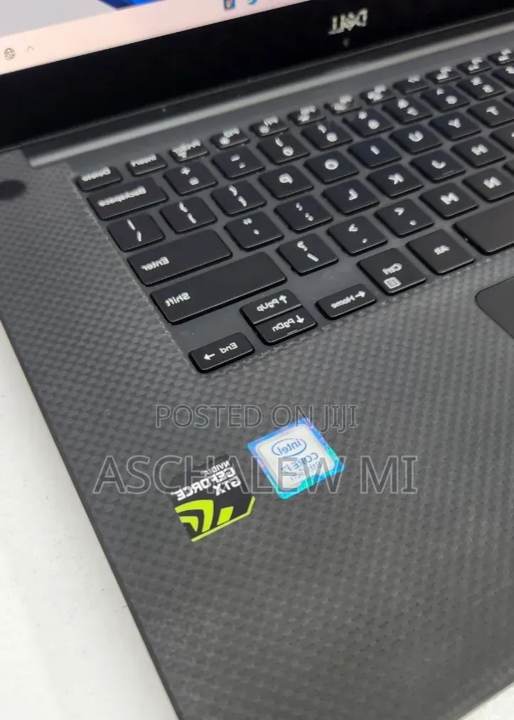 New Laptop Dell XPS 15 16GB Intel Core i7 SSD 512GB