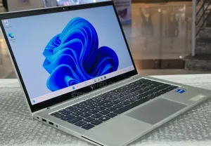 New Laptop HP EliteBook 830 G8 16GB Intel Core i5 SSD 512GB