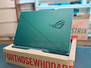New Laptop Asus ROG Strix G16 16GB Intel Core i7 SSD 1T