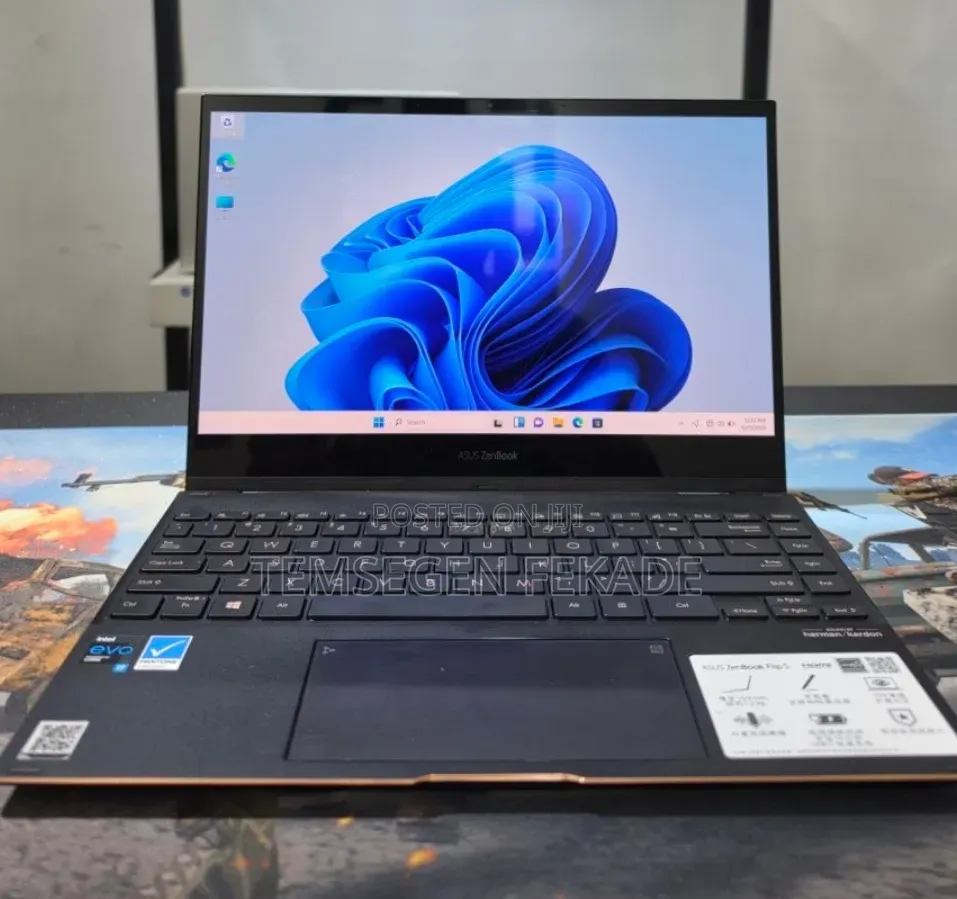 New Laptop Asus Zenbook Flip 13 UX363 16GB Intel Core i7 SSD 512GB