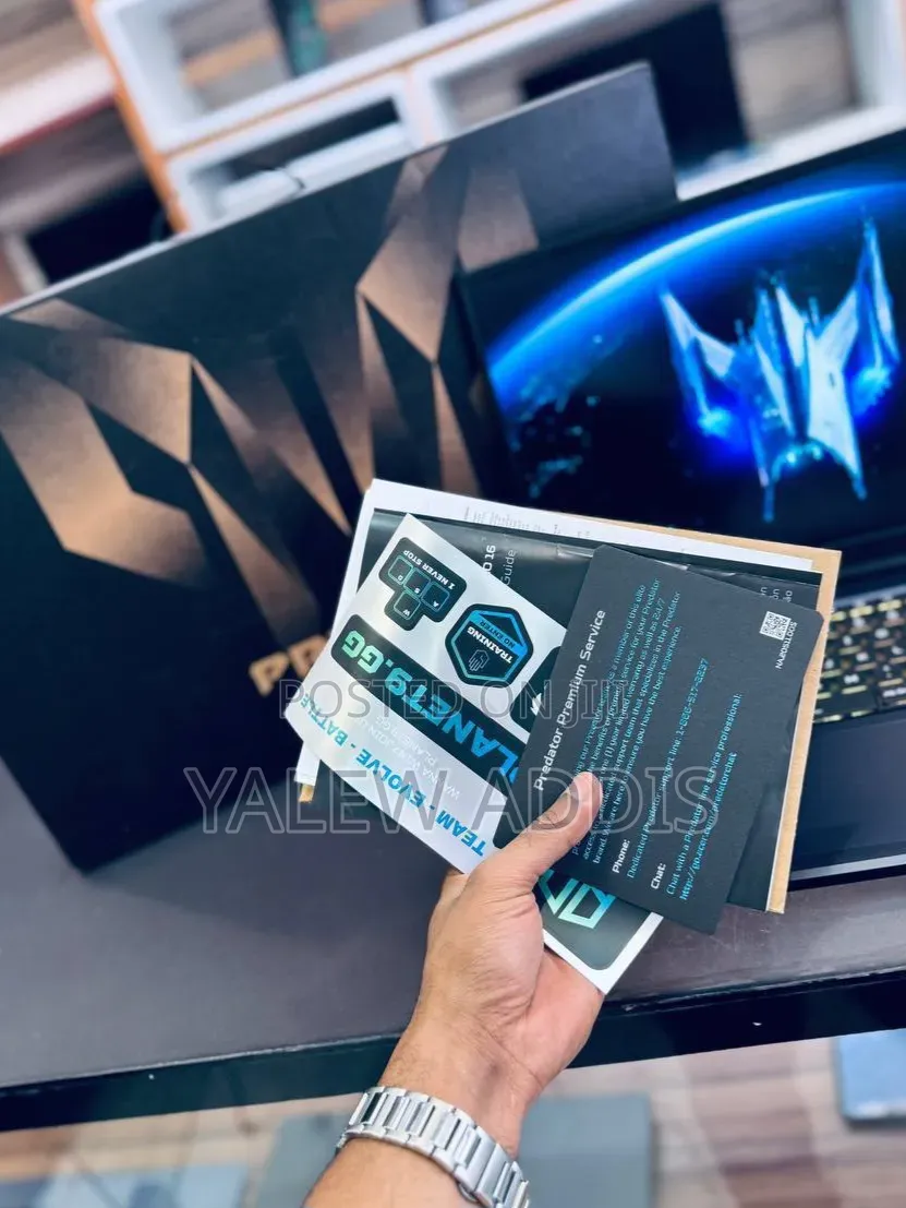 New Laptop Acer Predator Helios Neo 16 16GB Intel Core i9 SSD 1T
