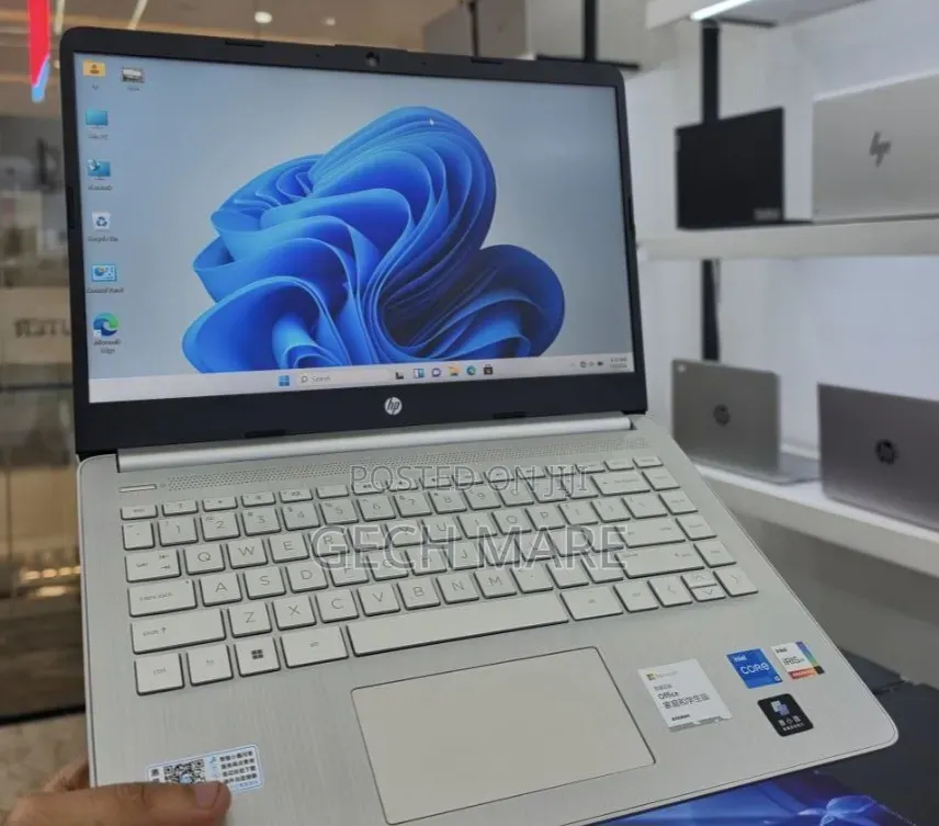 New Laptop HP Stream Notebook 16GB Intel Core i5 SSD 512GB