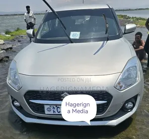 Suzuki Swift 2022 Ivory