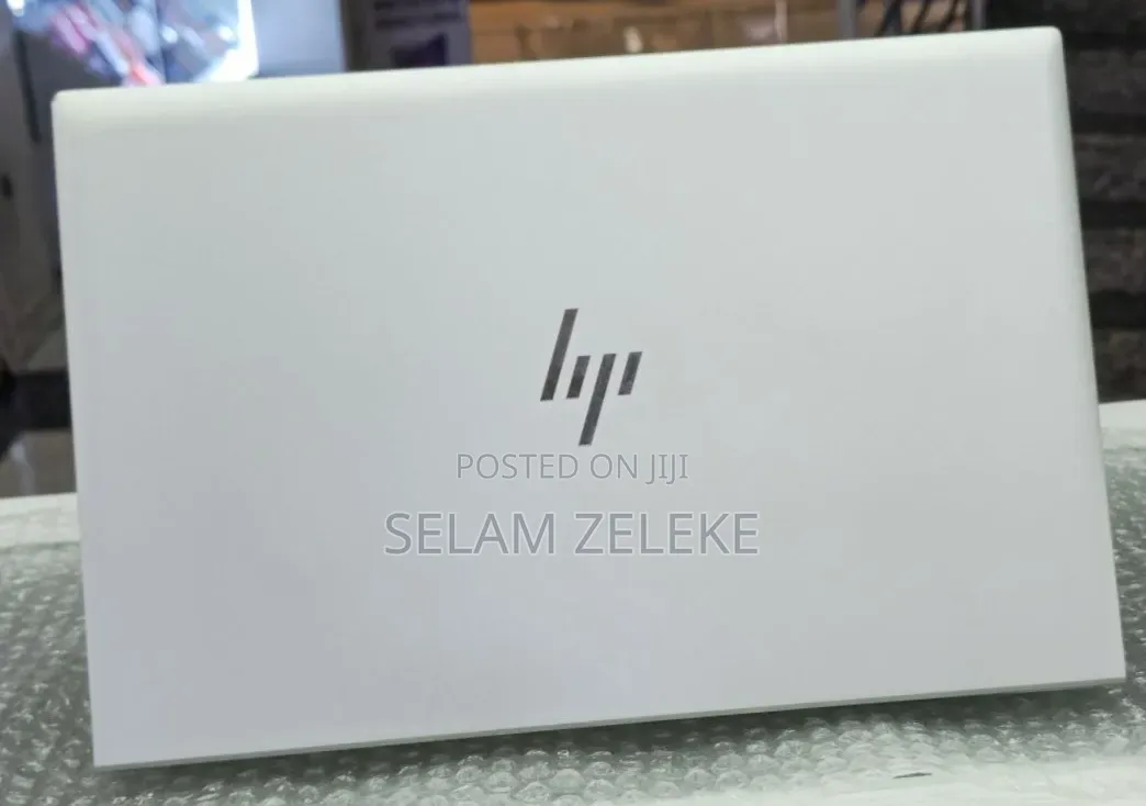 New Laptop HP EliteBook 840 G8 16GB Intel Core i7 SSD 512GB