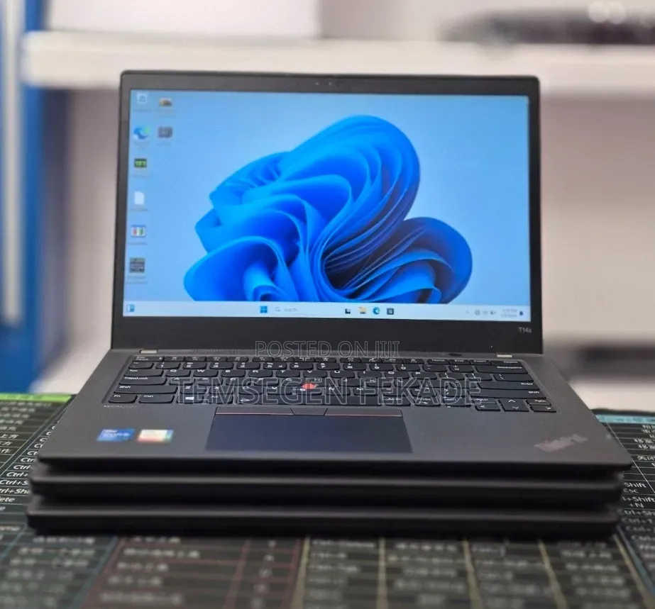 New Laptop Lenovo ThinkPad T14s Gen 2 16GB Intel Core i5 SSD 512GB