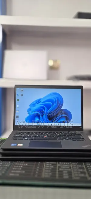 New Laptop Lenovo ThinkPad T14s G4 16GB Intel Core i5 SSD 512GB