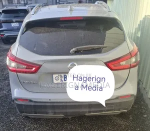 Nissan Qashqai 2017 Ivory