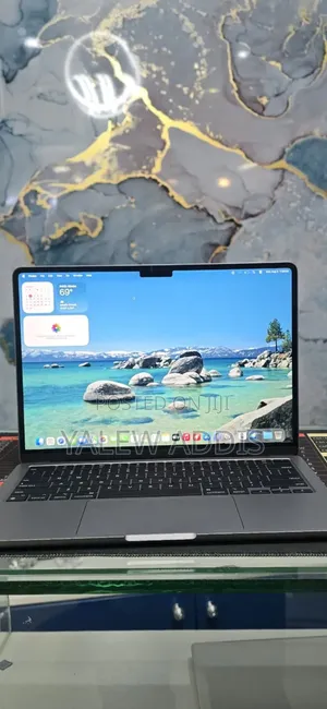 New Laptop Apple MacBook Air 2022 M2 16GB Apple M2 SSD 512GB