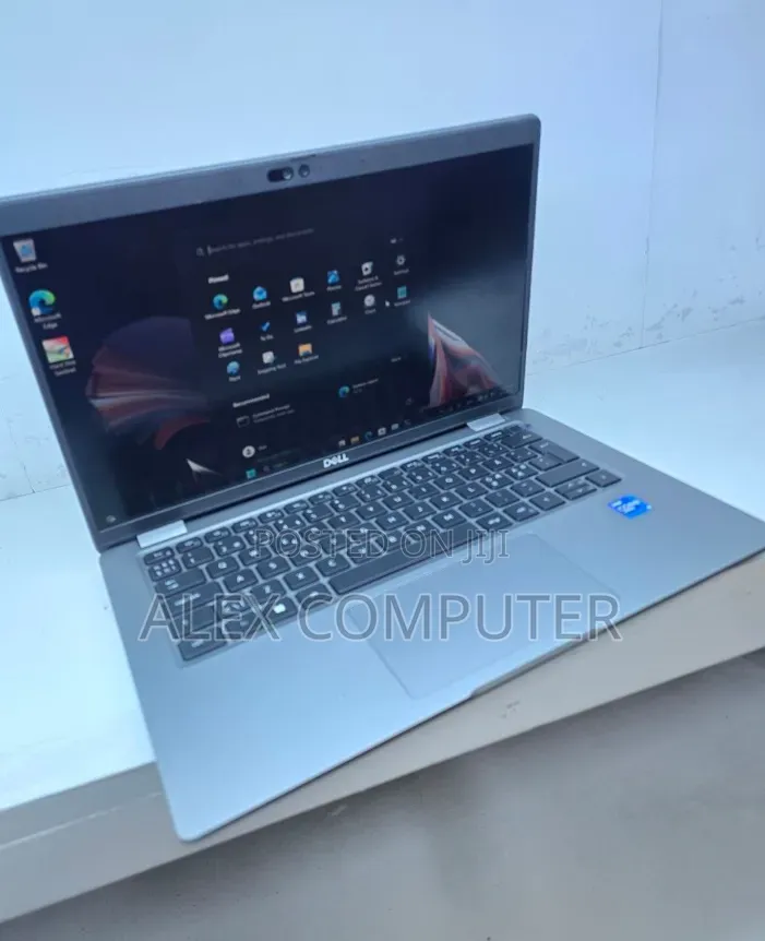 New Laptop Dell Latitude 5440 16GB Intel Core i5 SSD 256GB