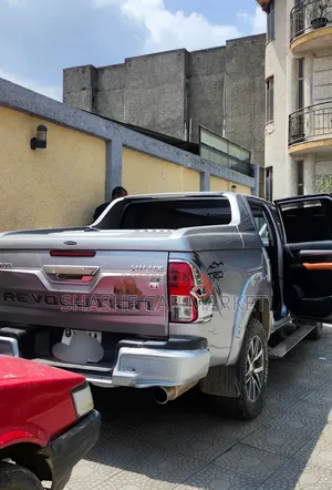 Toyota Hilux 2017 Silver