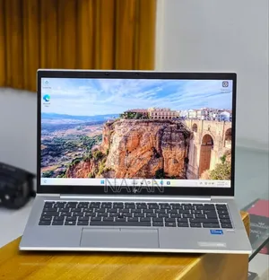 New Laptop HP EliteBook 840 G8 16GB Intel Core i5 SSD 512GB