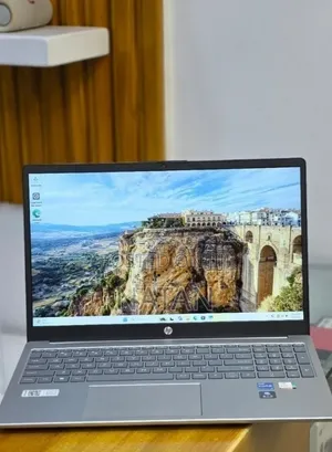 New Laptop HP Stream Notebook 16GB Intel Core i7 SSD 1T