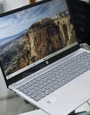 New Laptop HP Stream Notebook 16GB Intel Core i7 SSD 1T