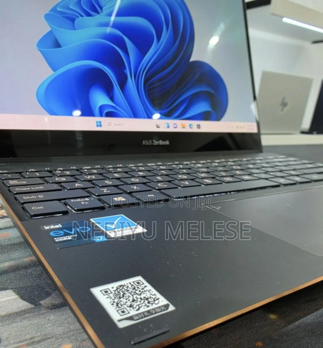 New Laptop Asus ZenBook Flip UX360UA 16GB Intel Core i7 SSD 512GB
