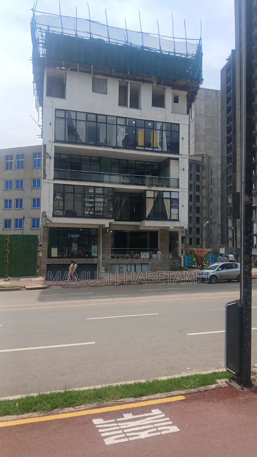 1million ገቢ አለው