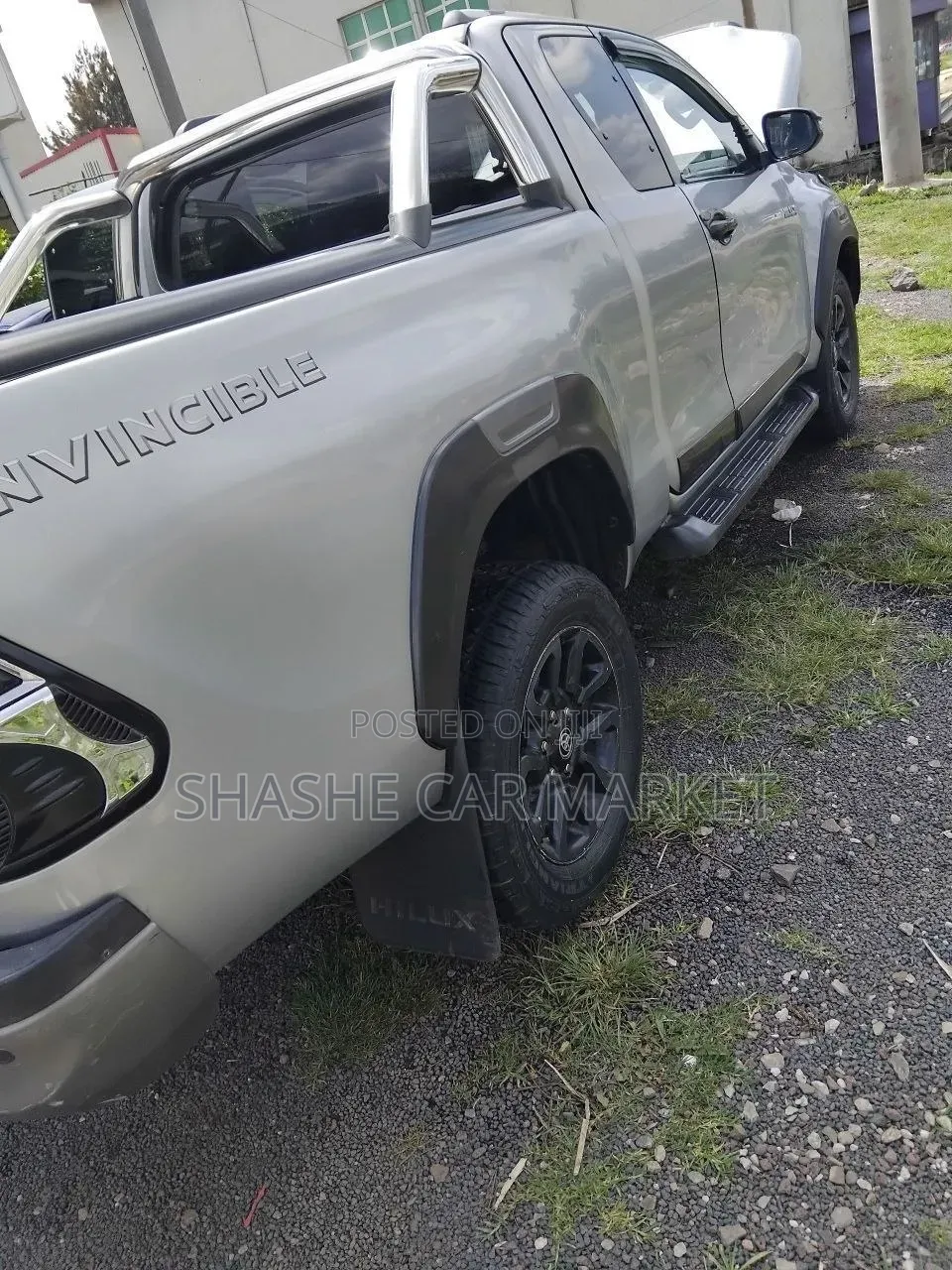 Toyota Hilux 2021 Silver
