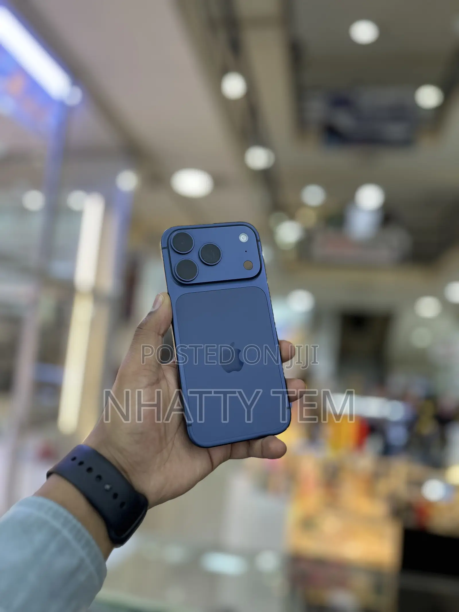 New Apple iPhone 17 Pro 256 GB Blue