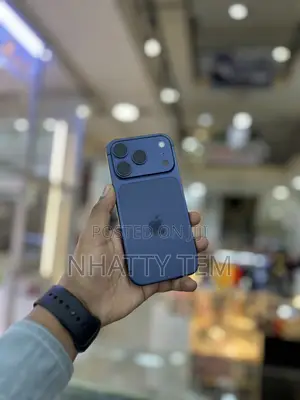 New Apple iPhone 17 Pro 256 GB Blue