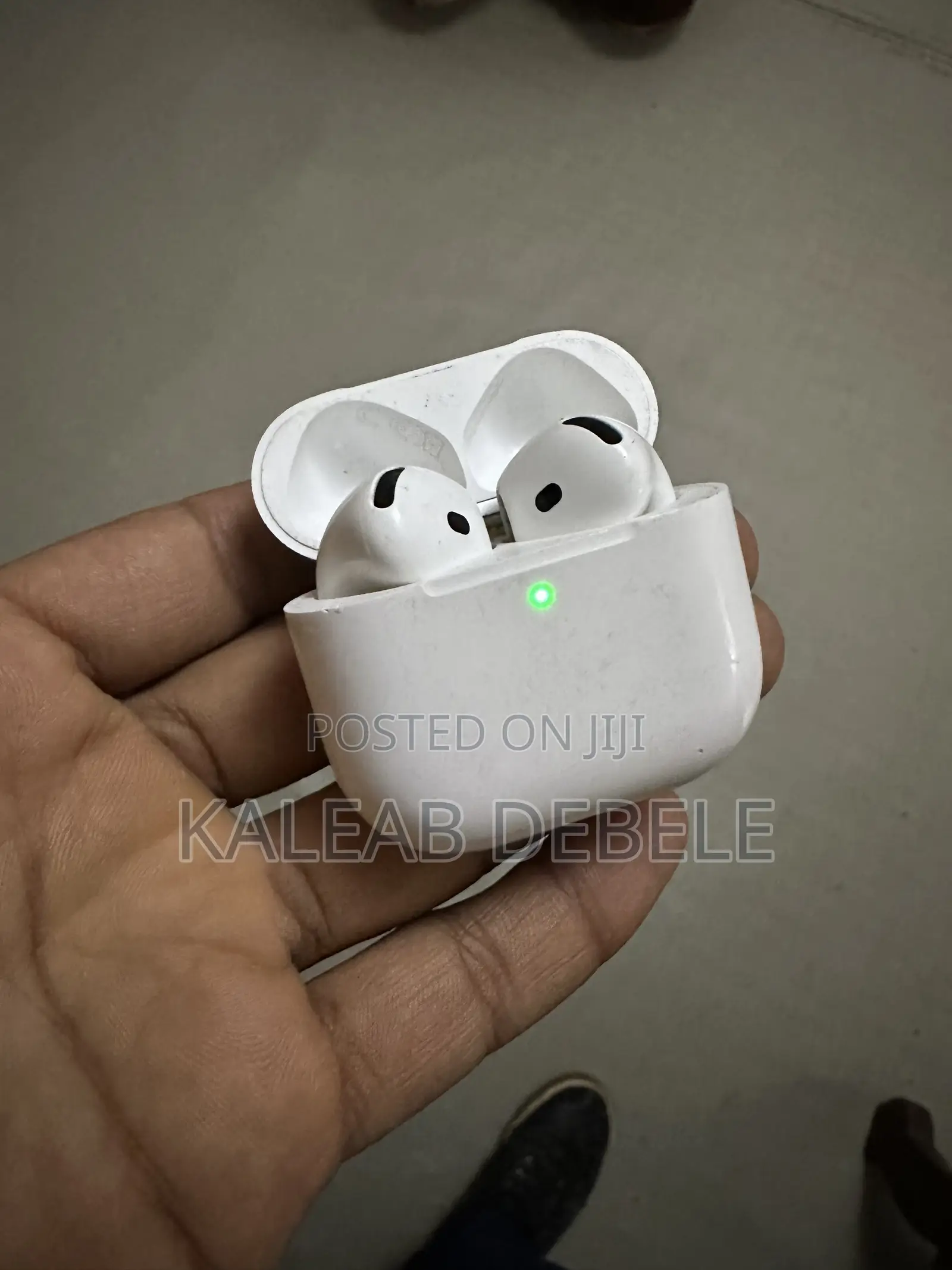 AirPod 4 ANC