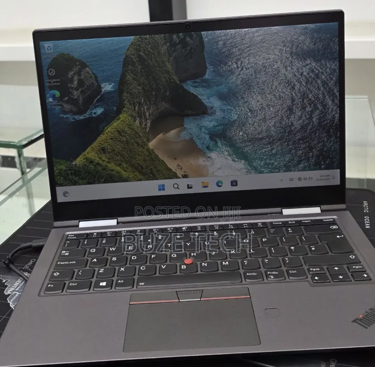 New Laptop Lenovo ThinkPad X1 Yoga 16GB Intel Core i7 SSD 512GB