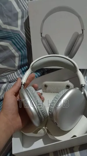 P9 Wireless Headphones – Noise-Isolating Audio