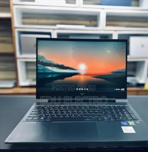New Laptop HP Victus 15 16GB Intel Core i7 SSD 512GB