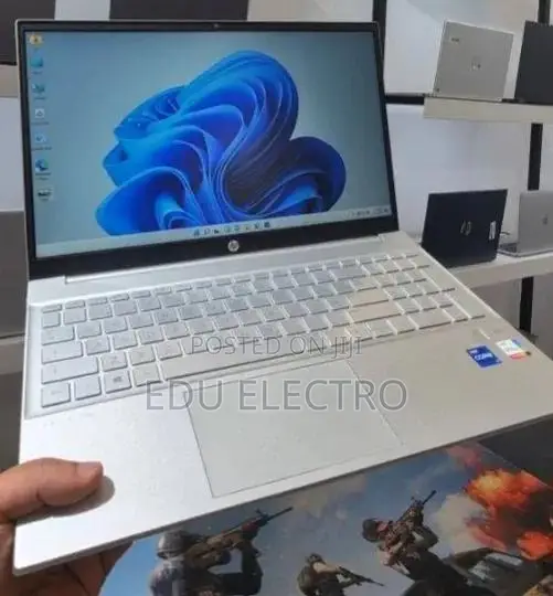 New Laptop HP Pavilion 15 16GB Intel Core i7 SSD 512GB