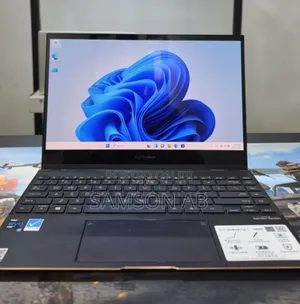 New Laptop Asus Zenbook 14 16GB Intel Core i7 SSD 512GB