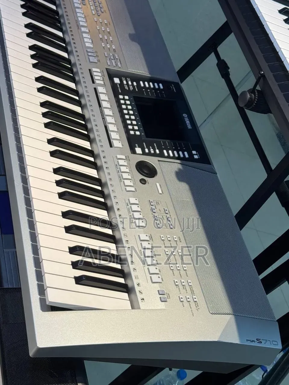 Yamaha PSR 710 Keyboard
