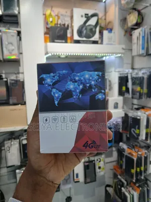 Steller 4G Ultra WiFi Router