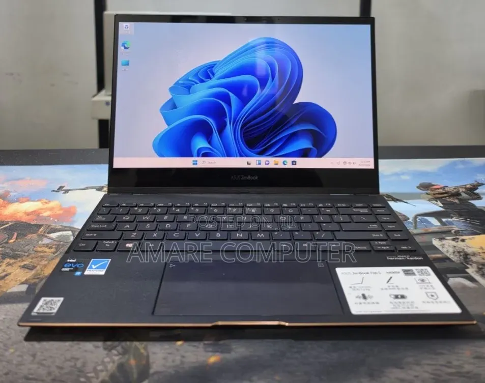 New Laptop Asus ZenBook 13 UX331UN 16GB Intel Core i7 SSD 512GB