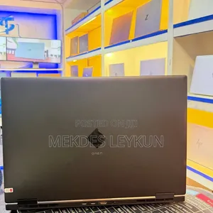New Laptop HP Omen 16 16GB Intel Core i9 SSD 512GB